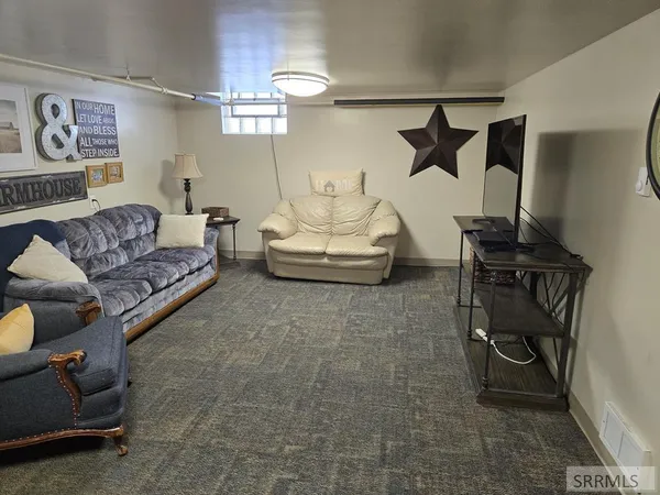 $409,000 | 118 8th Street, Unit 2, Ashton, ID 83420