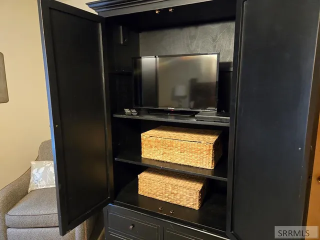 $435,000 | 118 8th Street, Unit 2, Ashton, ID 83420