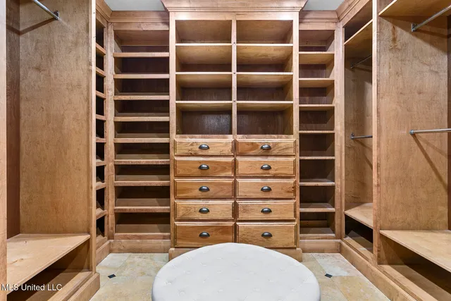 $990,000 | 410 Cole Road, Mendenhall, MS 39114