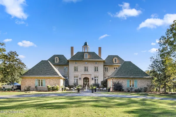 $990,000 | 410 Cole Road, Mendenhall, MS 39114