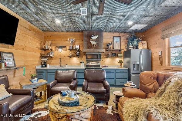 $990,000 | 410 Cole Road, Mendenhall, MS 39114