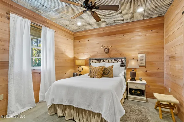 $990,000 | 410 Cole Road, Mendenhall, MS 39114