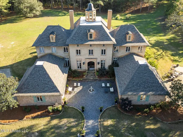 $990,000 | 410 Cole Road, Mendenhall, MS 39114