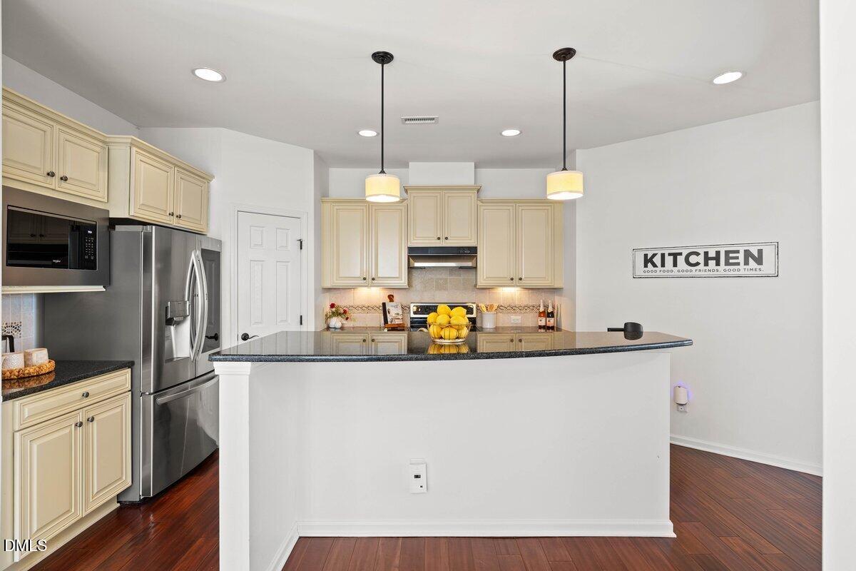 2777 Cashlin Drive Raleigh, NC 27616 - Photo 15 of 34 2777 Cashlin-15