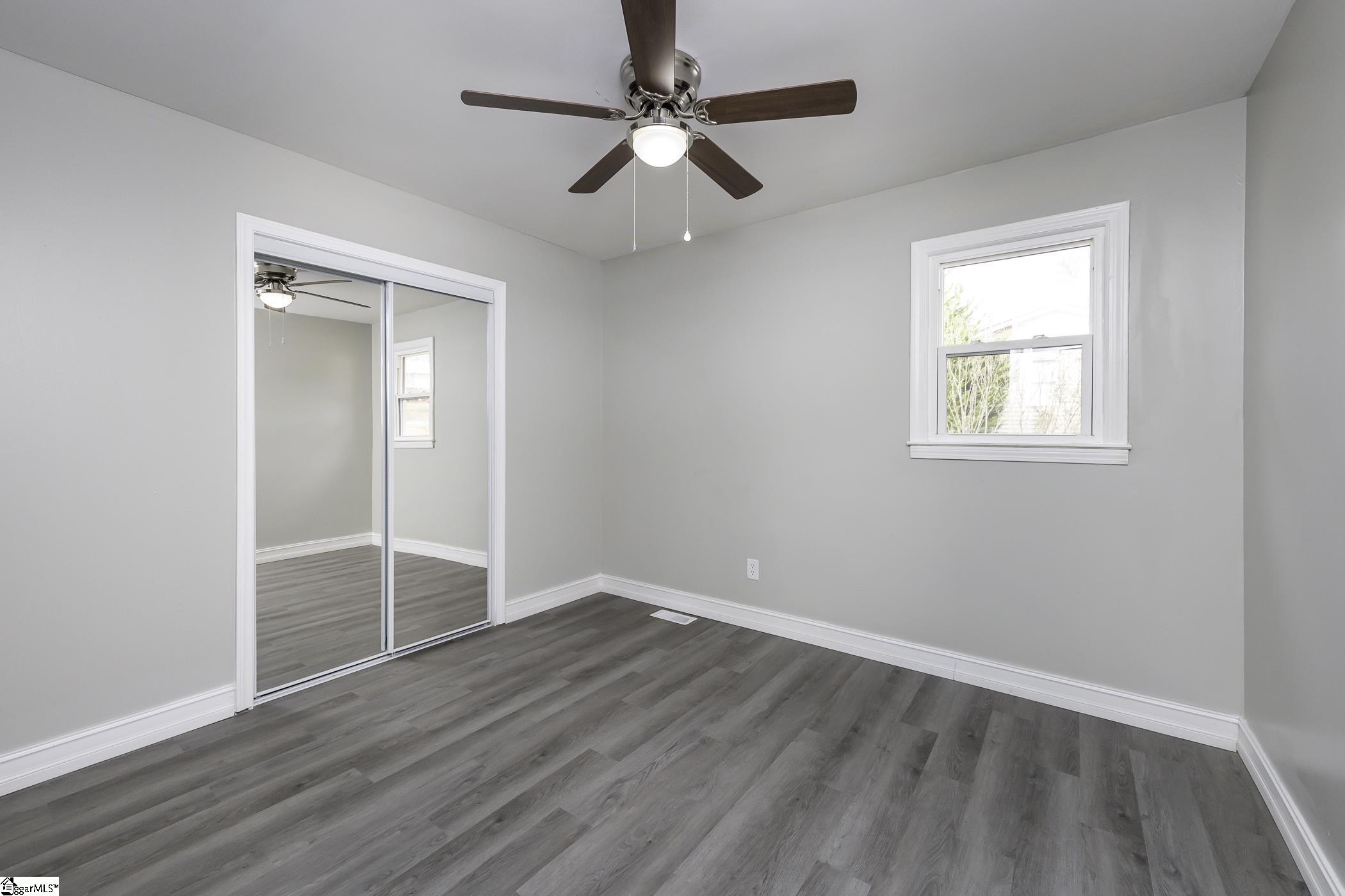 111 Bates Road Marietta, SC 29661 - Photo 16 of 24