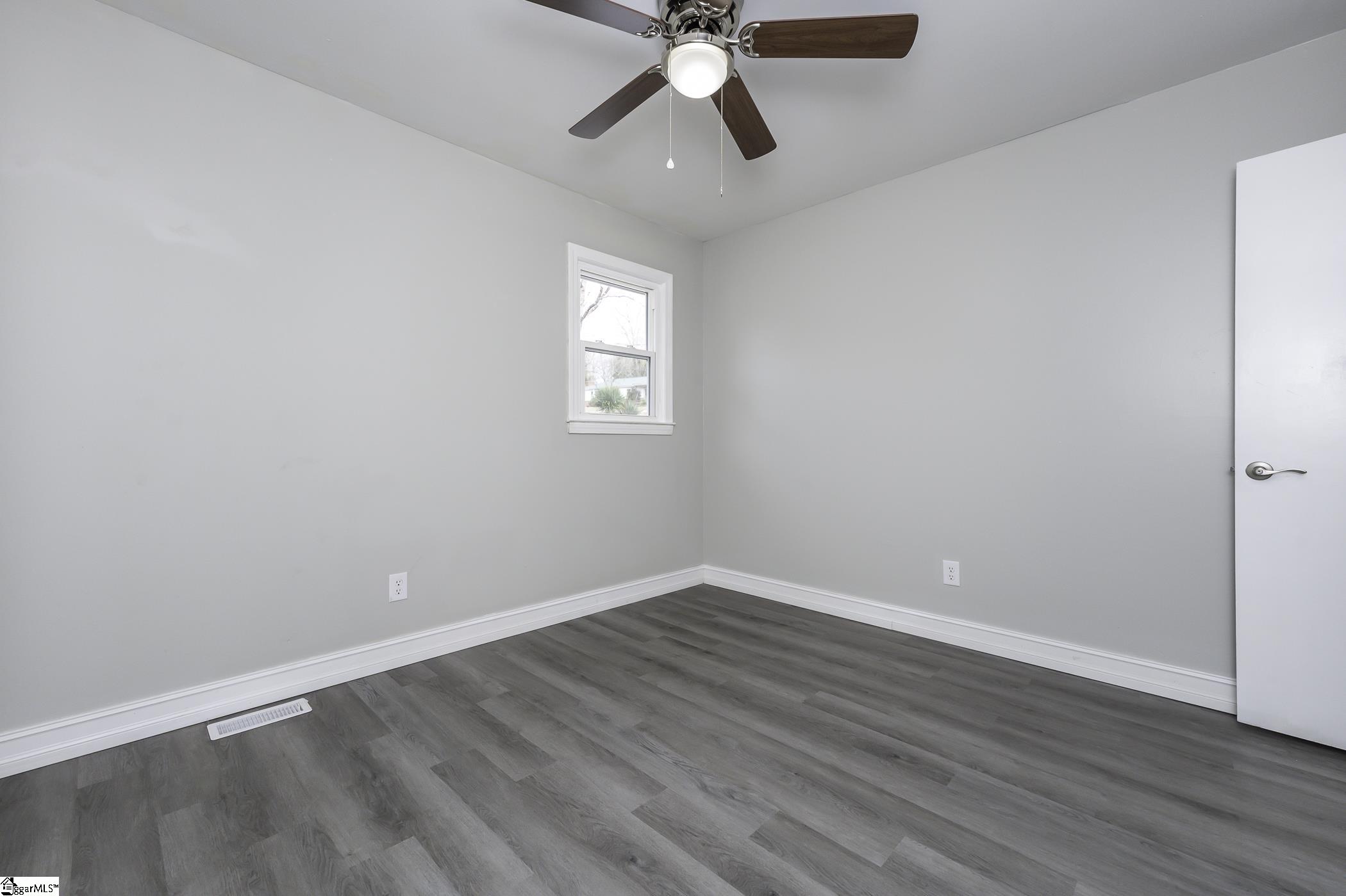 111 Bates Road Marietta, SC 29661 - Photo 19 of 24