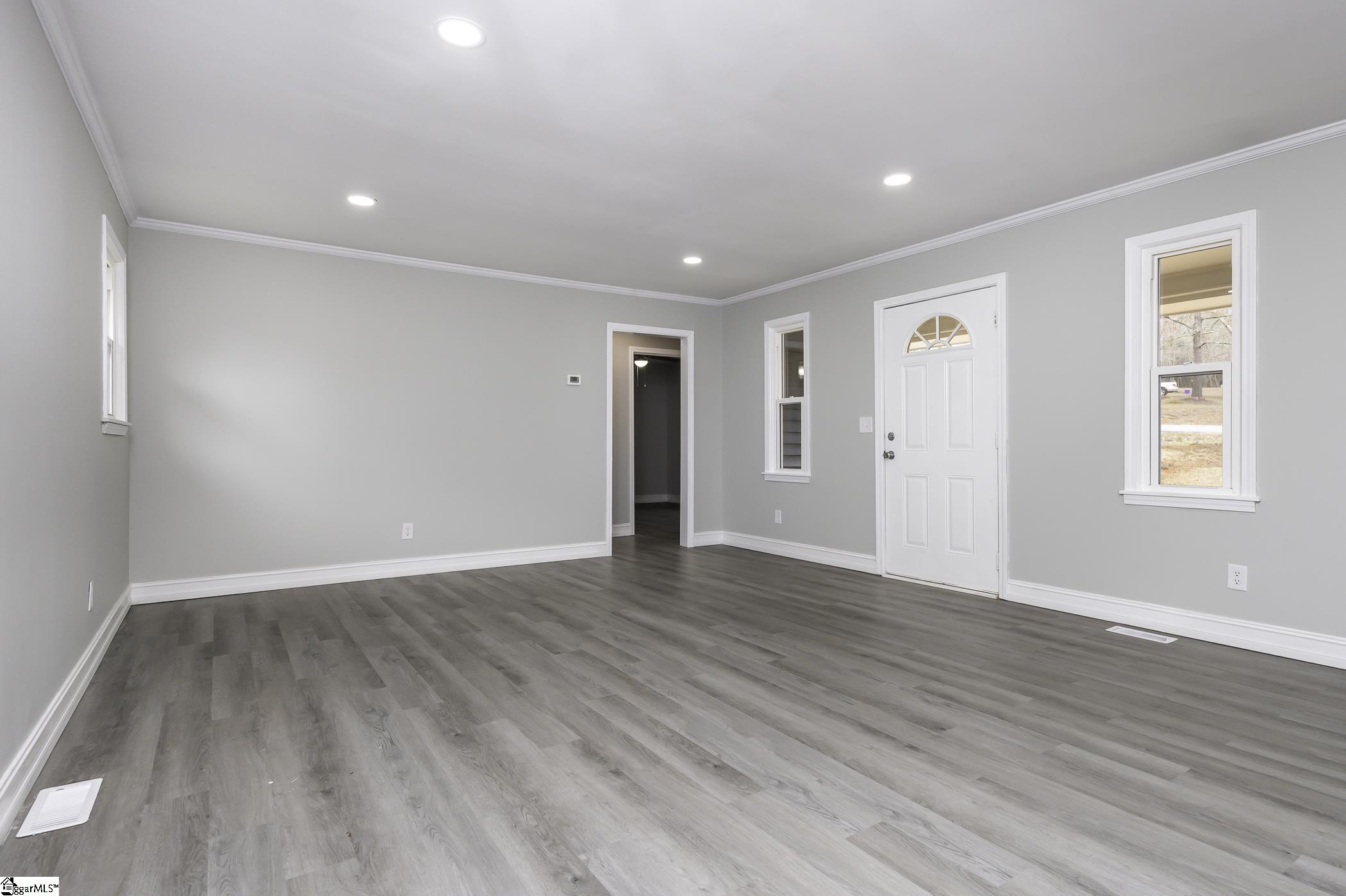 111 Bates Road Marietta, SC 29661 - Photo 4 of 24