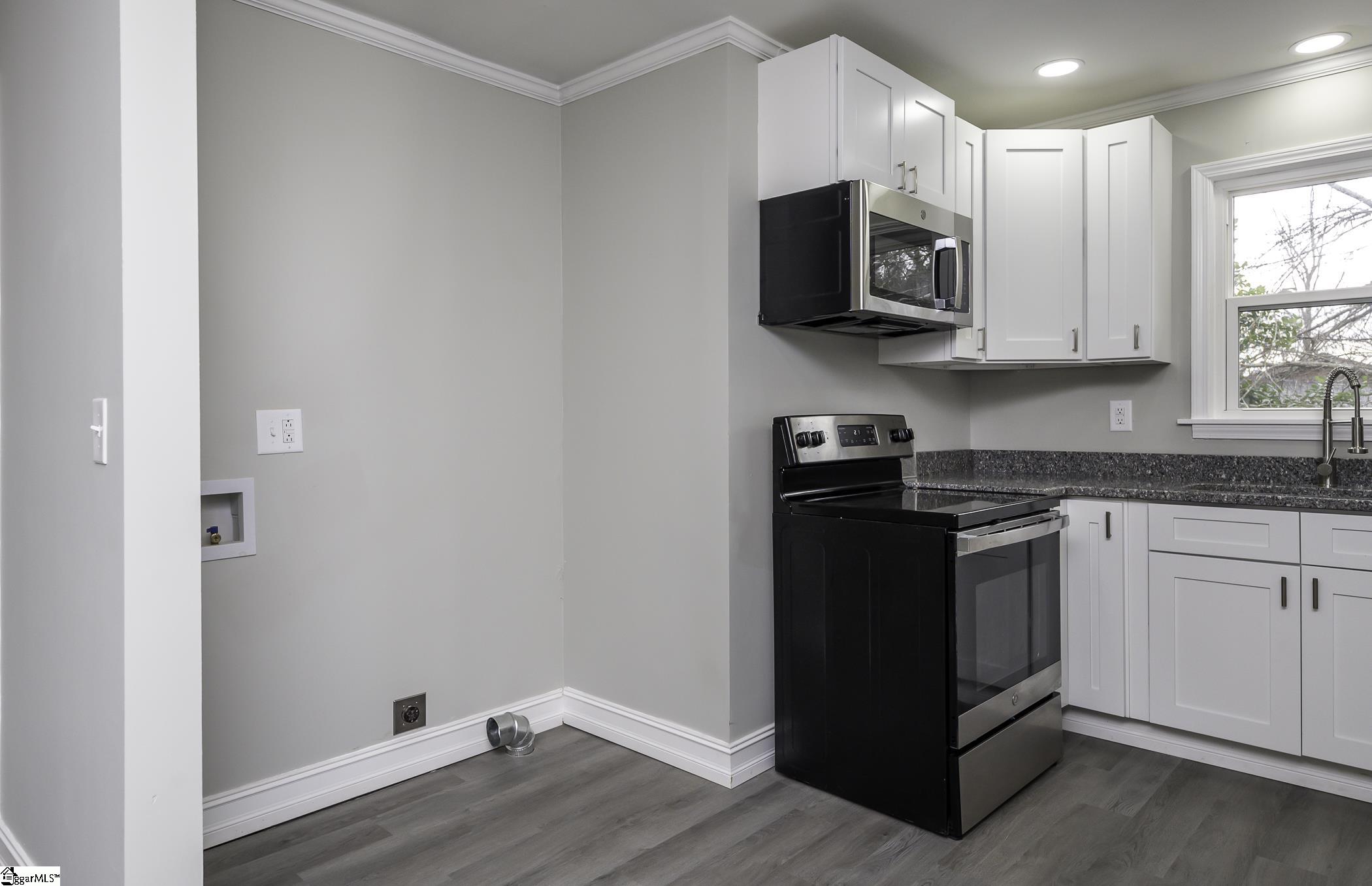 111 Bates Road Marietta, SC 29661 - Photo 10 of 24