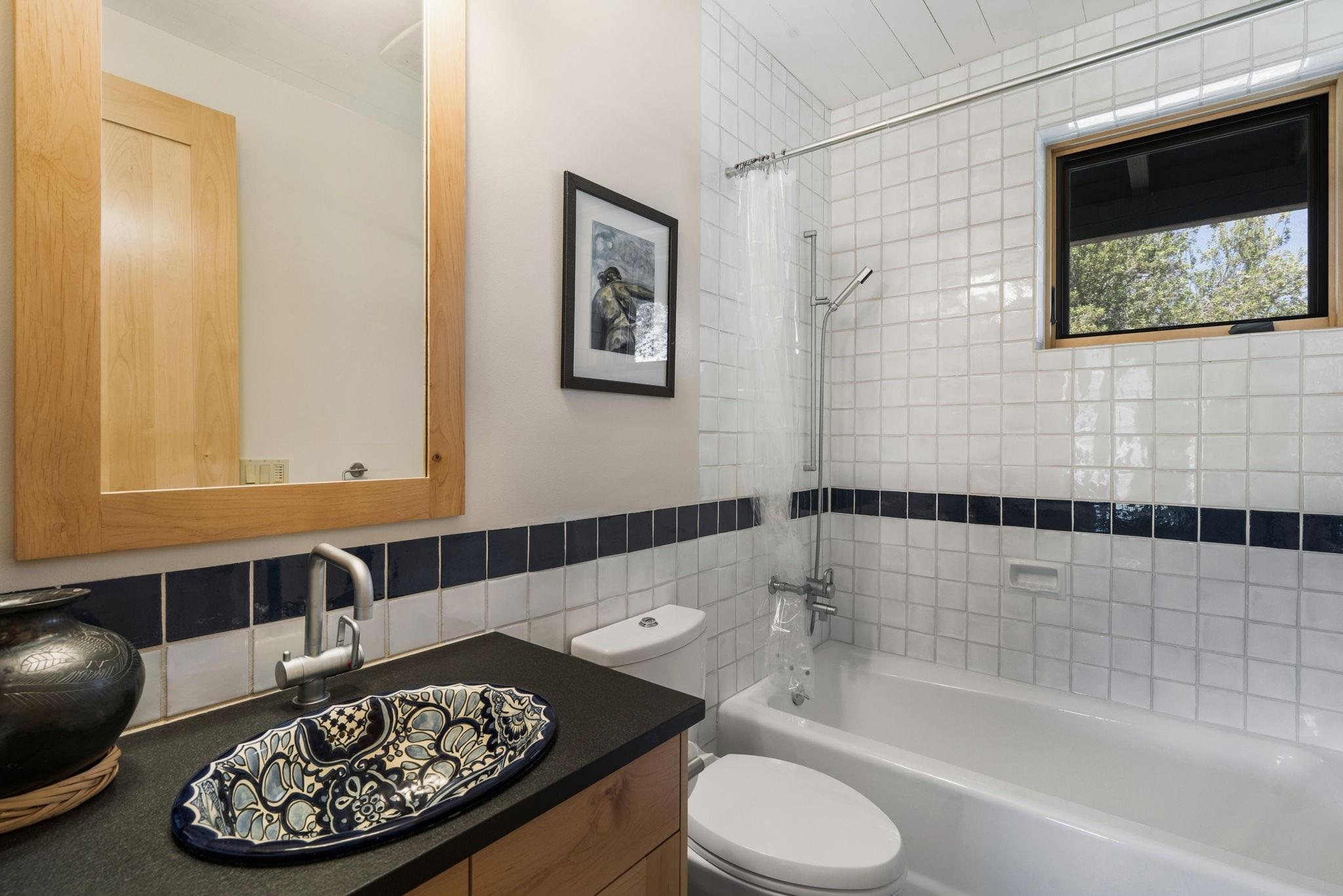 91 Riverbend Road Ranchos de Taos, NM 87557 - Photo 31 of 49 Gallery Image 31