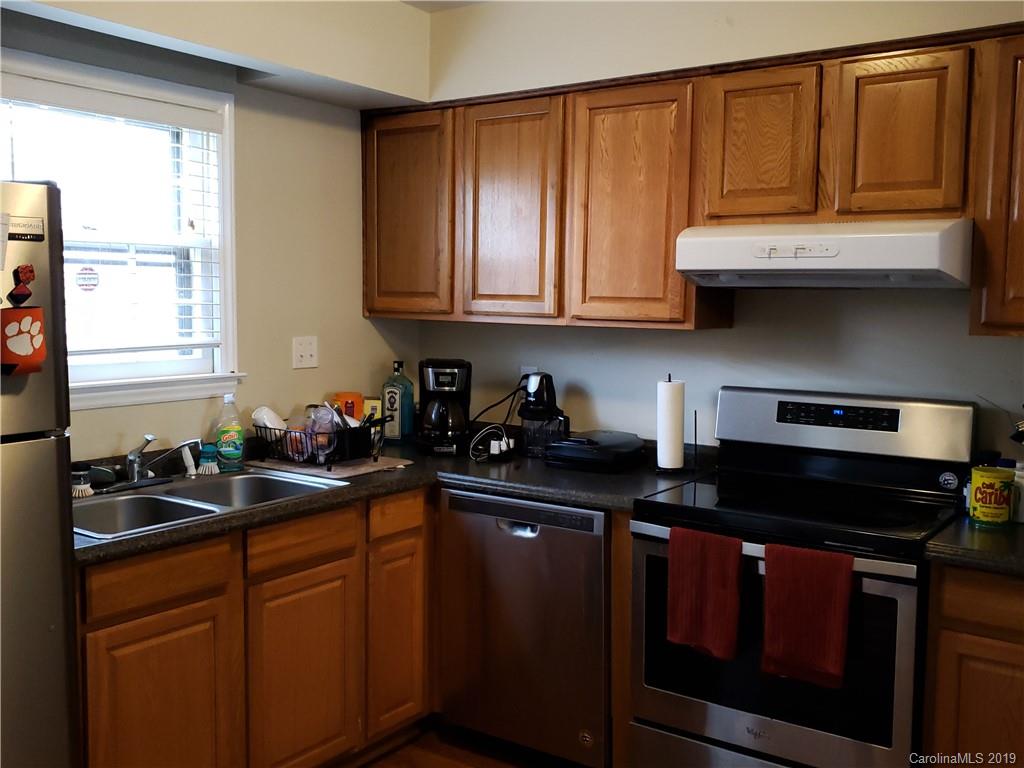 6236 Old Pineville Road, Unit B Charlotte, NC 28217 - Photo 3 of 29