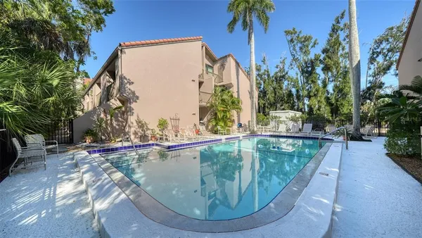 $425,000 | 117 Pass Key Road, Unit 117, Sarasota, FL 34242