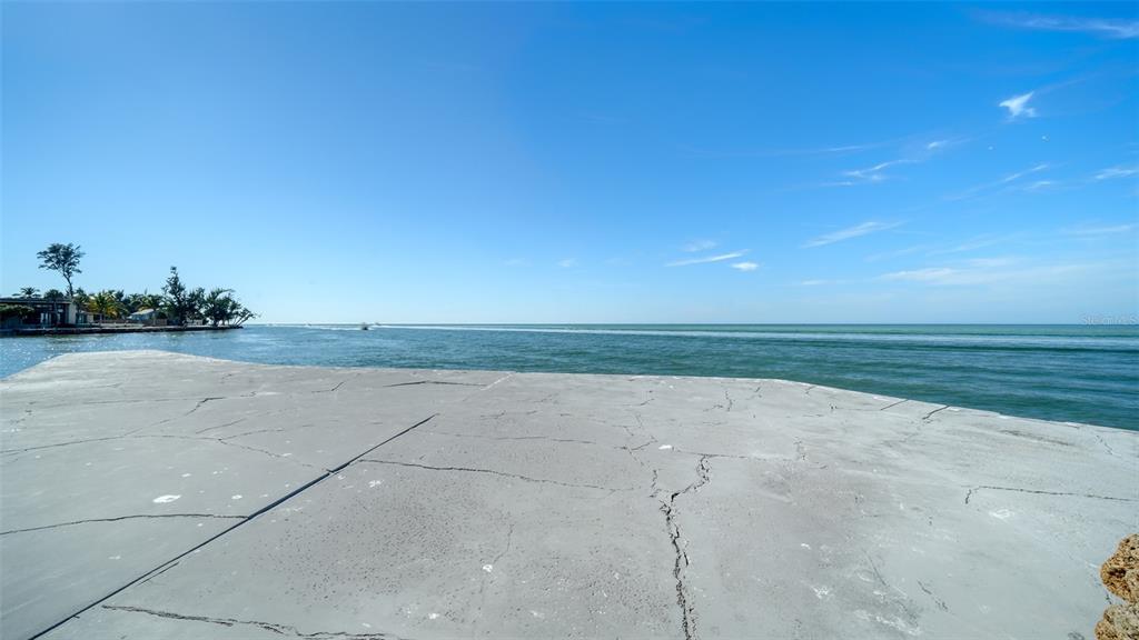 117 Pass Key Road, Unit 117 Sarasota, FL 34242 - Photo 35 of 59 a view of an ocean beach