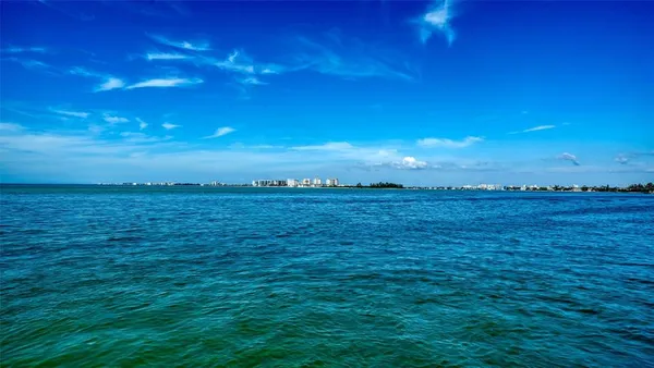 $425,000 | 117 Pass Key Road, Unit 117, Sarasota, FL 34242