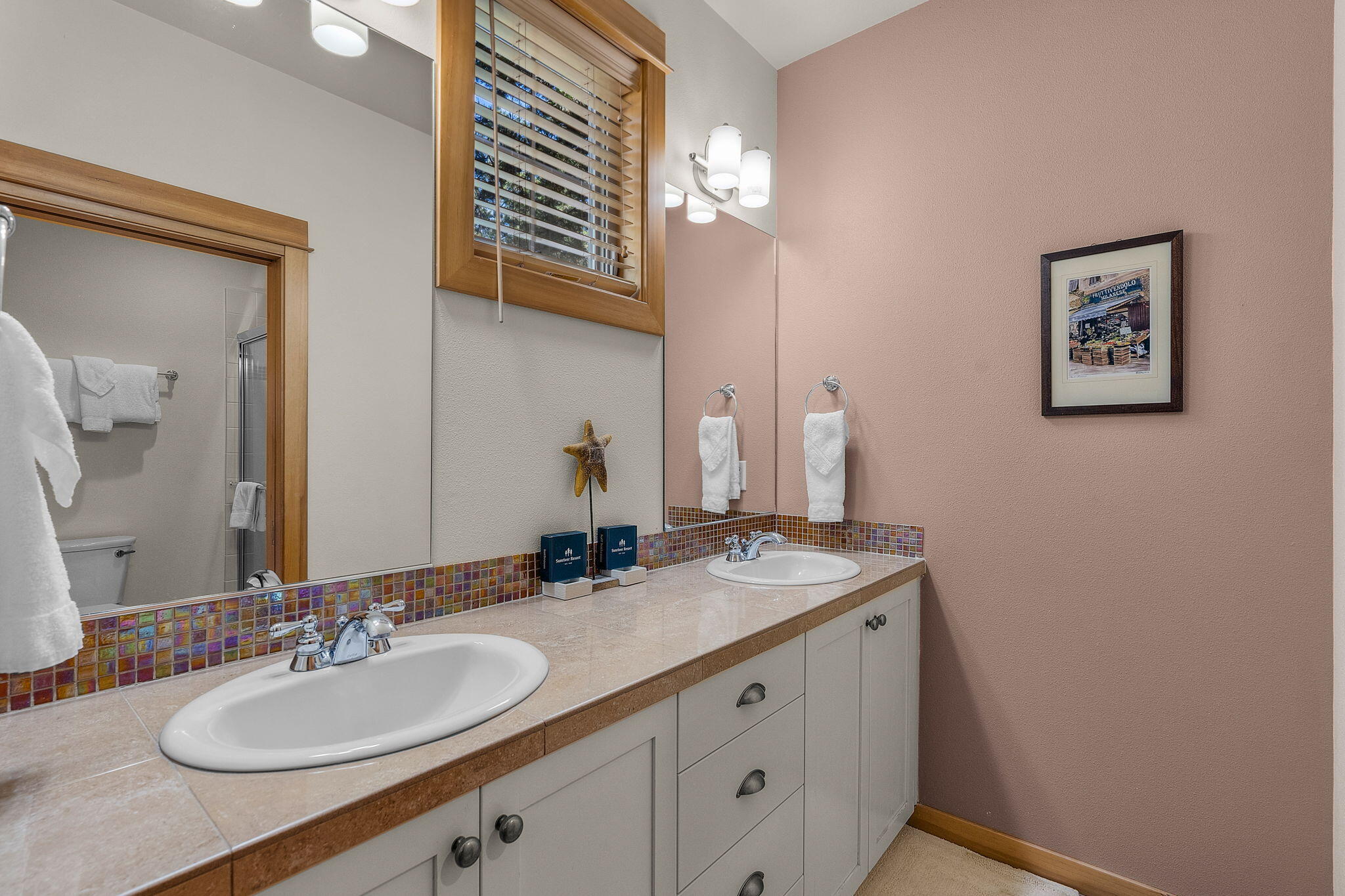 57124 Evergreen Loop, Unit 33 Sunriver, OR 97707 - Photo 21 of 37 16 2025_04_16_57124_evergreen_loop_sunri