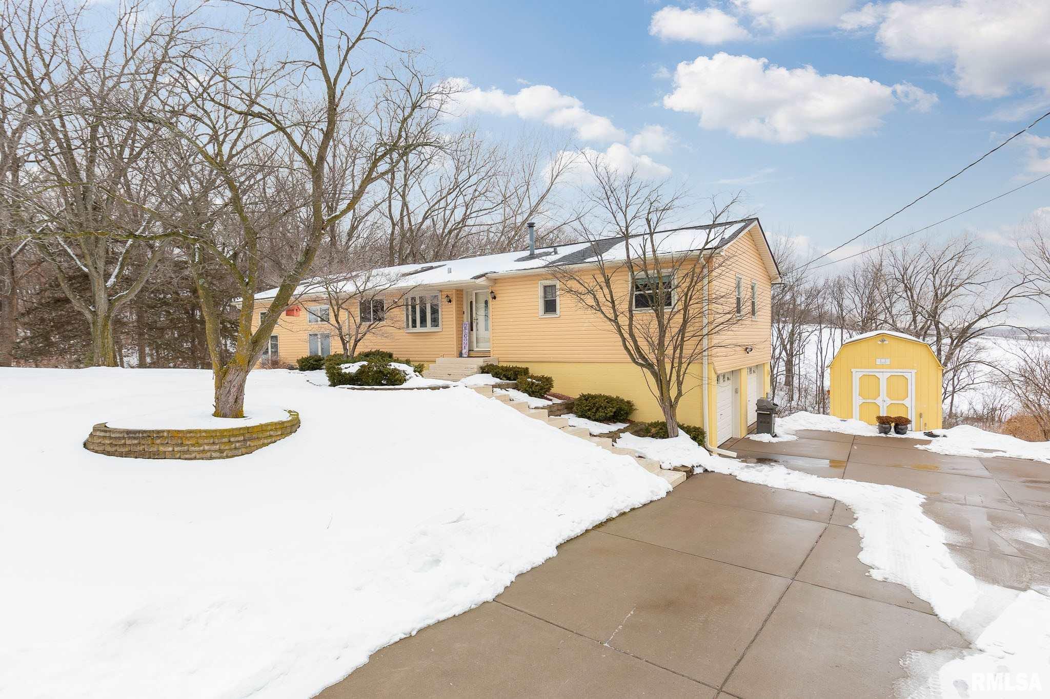 5827 93rd Avenue West Taylor Ridge, IL 61284 - Photo 2 of 31 Gallery Image 2