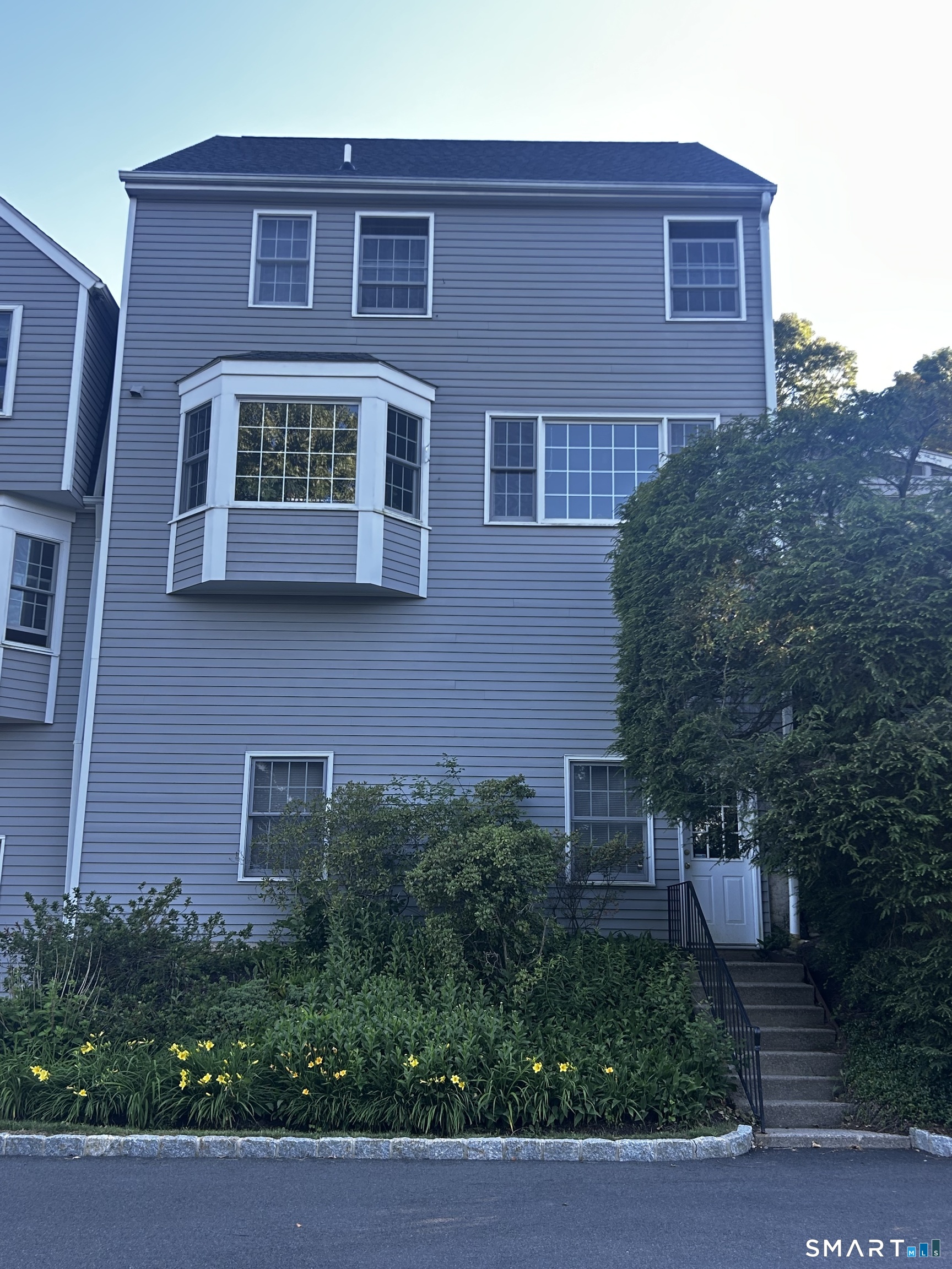 120 Prospect Street, Unit 29 Ridgefield, CT 06877 - Photo 2 of 4