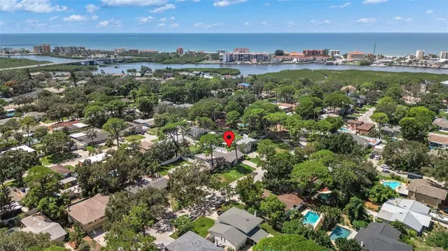 a view of outdoor and city