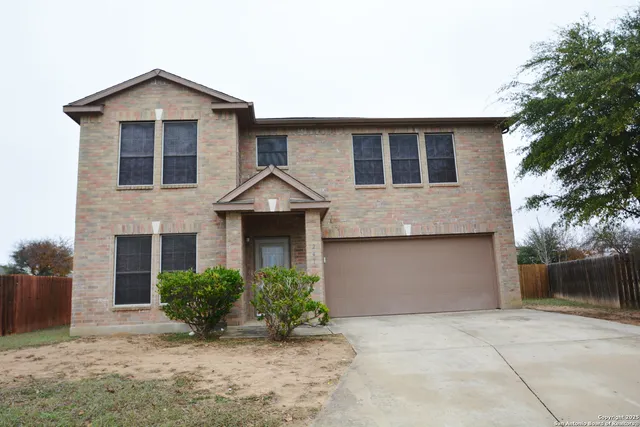 $2,100 | 241 Stampede, Schertz, TX 78154