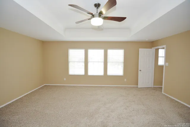 $2,100 | 241 Stampede, Schertz, TX 78154