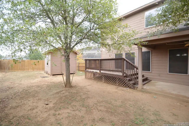 $2,100 | 241 Stampede, Schertz, TX 78154