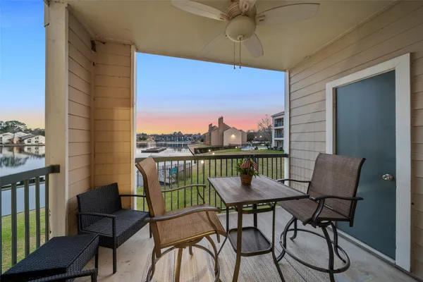 $212,500 | 12800 Melville Drive, Unit B102, Montgomery, TX 77356