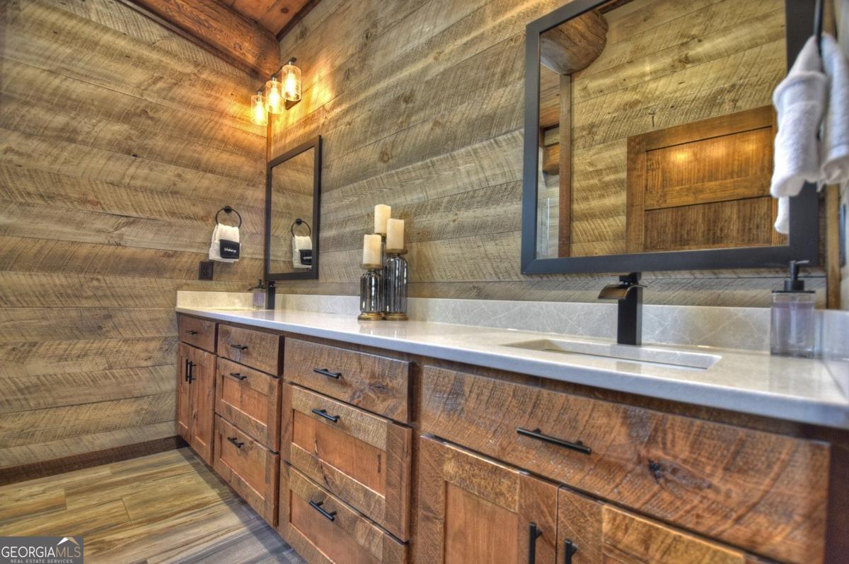 188 Paul Drive Blue Ridge, GA 30513 - Photo 22 of 72 Gallery Image 22