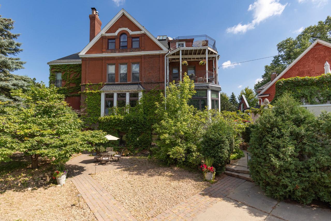 307 Ridgewood Avenue, Unit 4 Minneapolis, MN 55403 - Photo 24 of 24