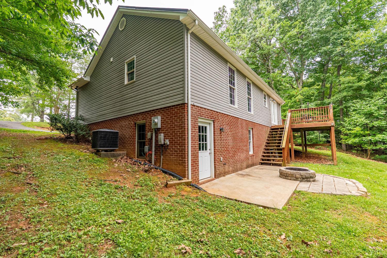 137 Deer Path Rustburg, VA 24588 - Photo 50 of 61