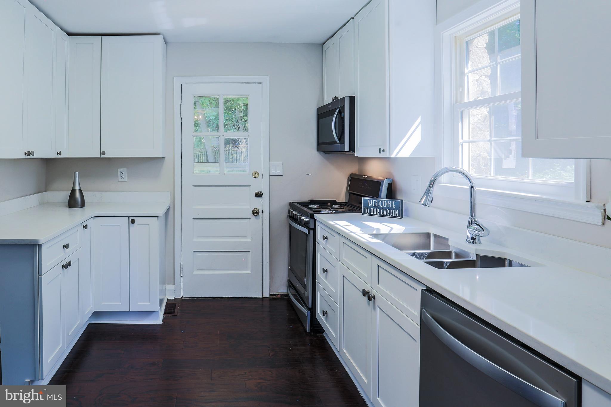 3103 Taney Road Baltimore, MD 21215 - Photo 8 of 24 Gallery Image 8