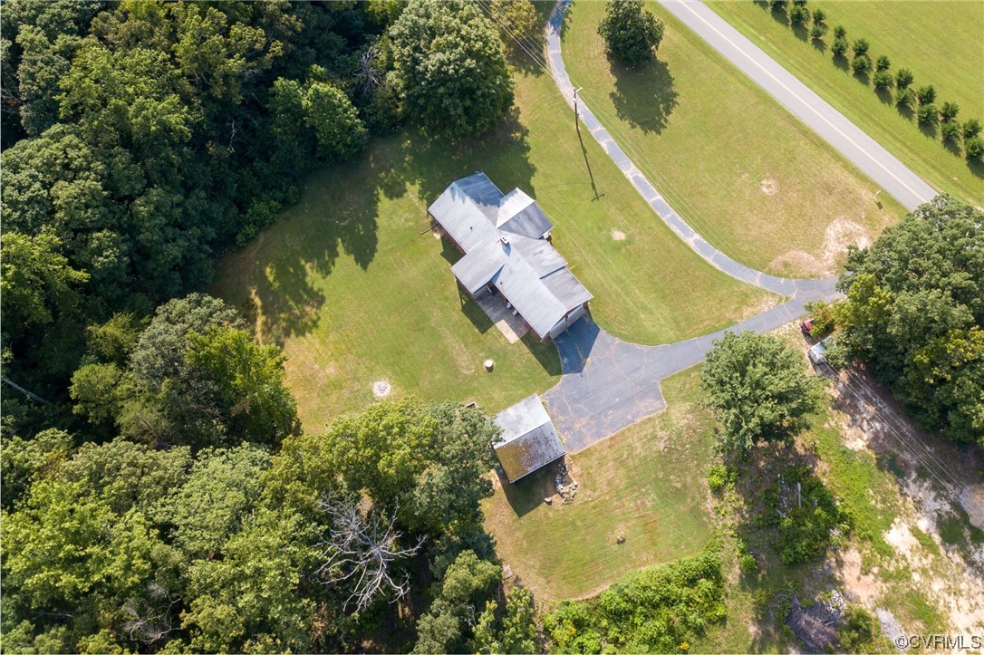 7000 Venable Road Kents Store, VA 23084 - Photo 39 of 45 an aerial view of a house with a pool yard and outdoor seating