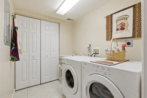 $289,900 | 118 Windcrest Court, Beaver Falls, PA 15010