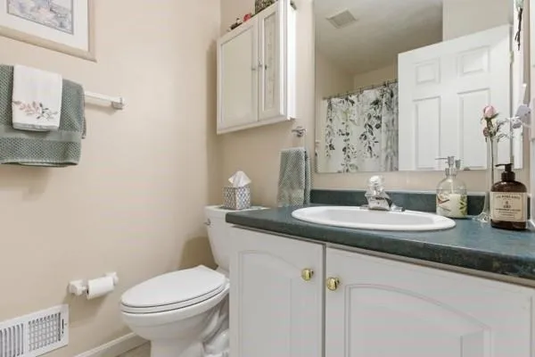 $289,900 | 118 Windcrest Court, Beaver Falls, PA 15010