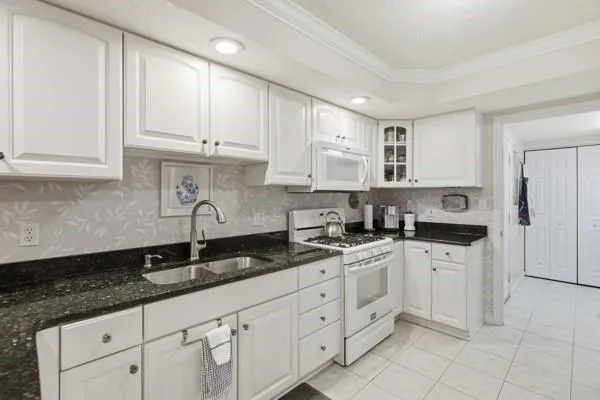 $289,900 | 118 Windcrest Court, Beaver Falls, PA 15010