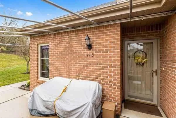 $289,900 | 118 Windcrest Court, Beaver Falls, PA 15010