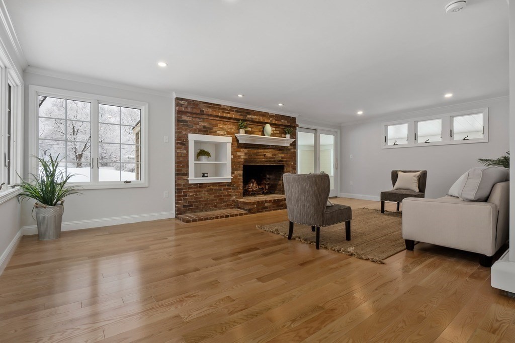 303 High Road Newbury, MA 01951 - Photo 7 of 39 Gallery Image 7