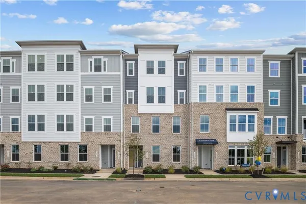 $329,985 | 2830 Calgary Lane, Chester, VA 23831