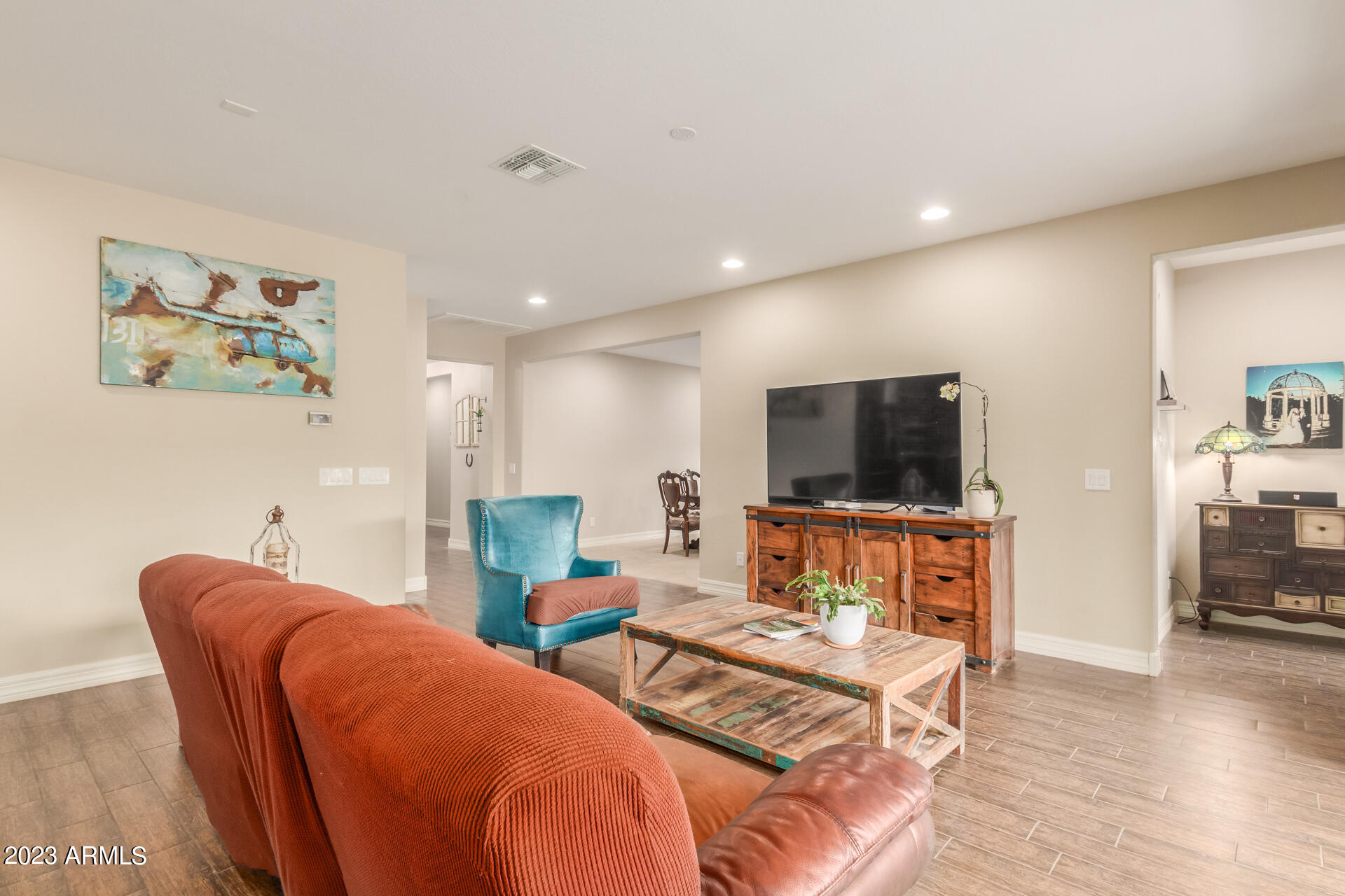 20117 Rosa Road Queen Creek, AZ 85142 - Photo 12 of 35 Spacious Great Room