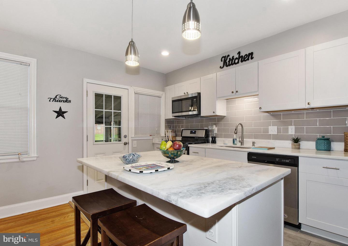 4642 Marble Hall Road Baltimore, MD 21239 - Photo 4 of 20