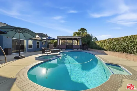 $1,099,000 | 1983 West Oracle Court, Newbury Park, CA 91320