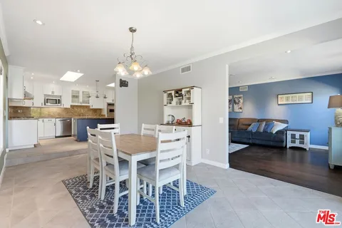 $1,099,000 | 1983 West Oracle Court, Newbury Park, CA 91320