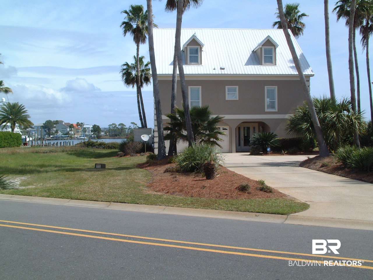 4102 Harbor Road Orange Beach, AL 36561 - Photo 3 of 48