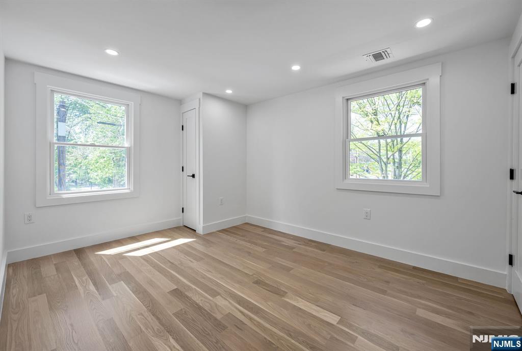 399 Gilbert Street, Unit SECOND Ridgewood, NJ 07450 - Photo 9 of 18
