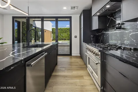 $2,469,000 | 4334 East Lewis Avenue, Phoenix, AZ 85008