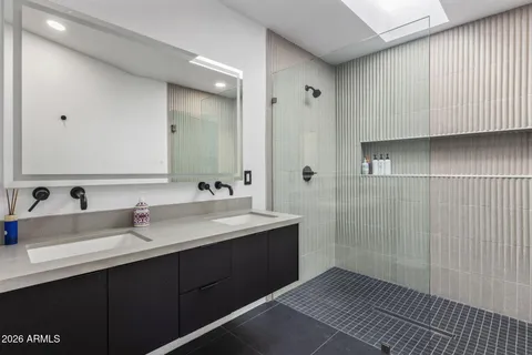 $2,469,000 | 4334 East Lewis Avenue, Phoenix, AZ 85008