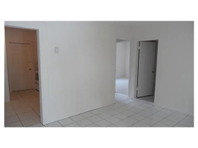 $1,200 | 324 Northwest 42nd Street, Oakland Park, FL 33309