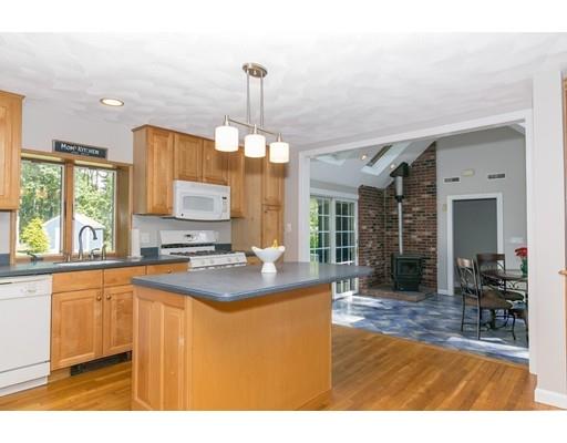 211 Cart Path Road Tewksbury, MA 01876 - Photo 13 of 34 Gallery Image 13