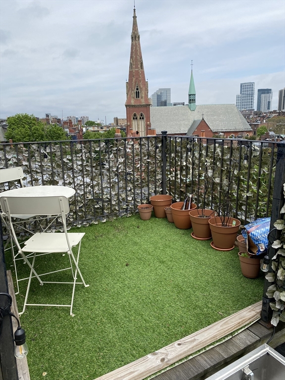 49 Brimmer Street, Unit 9 Boston, MA 02108 - Photo 14 of 19