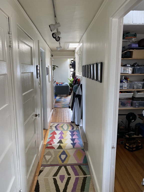 49 Brimmer Street, Unit 9 Boston, MA 02108 - Photo 6 of 19