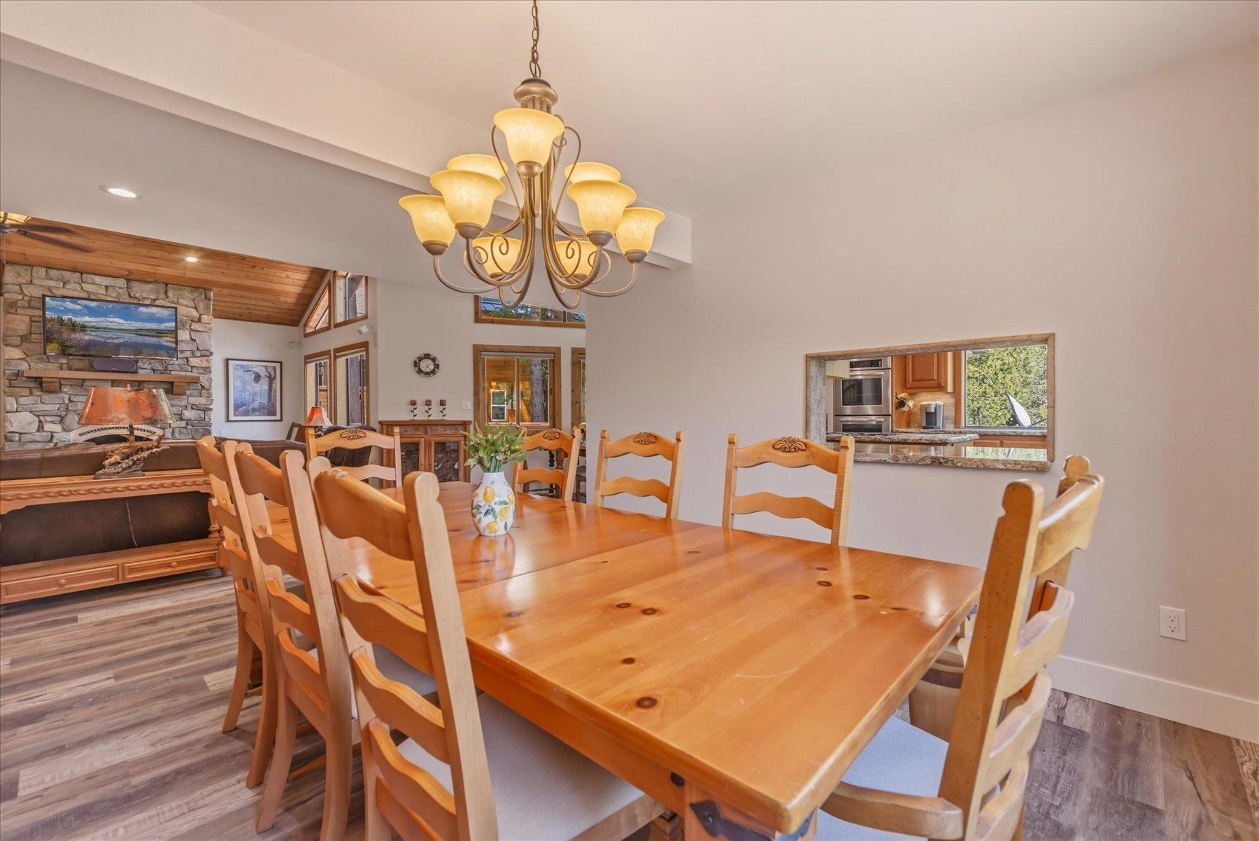 11442 Chalet Road Truckee, CA 96161 - Photo 11 of 28