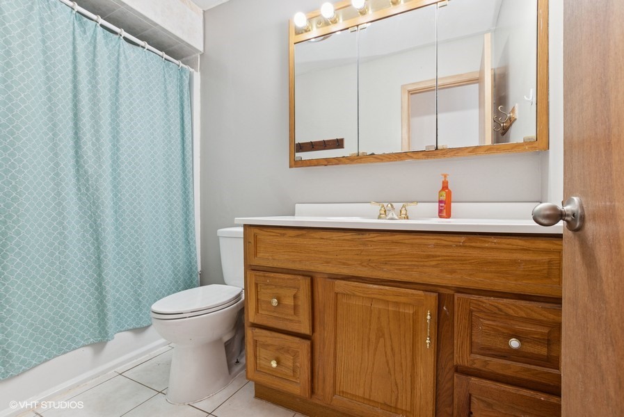 6232 El Morro Lane Oak Forest, IL 60452 - Photo 13 of 17